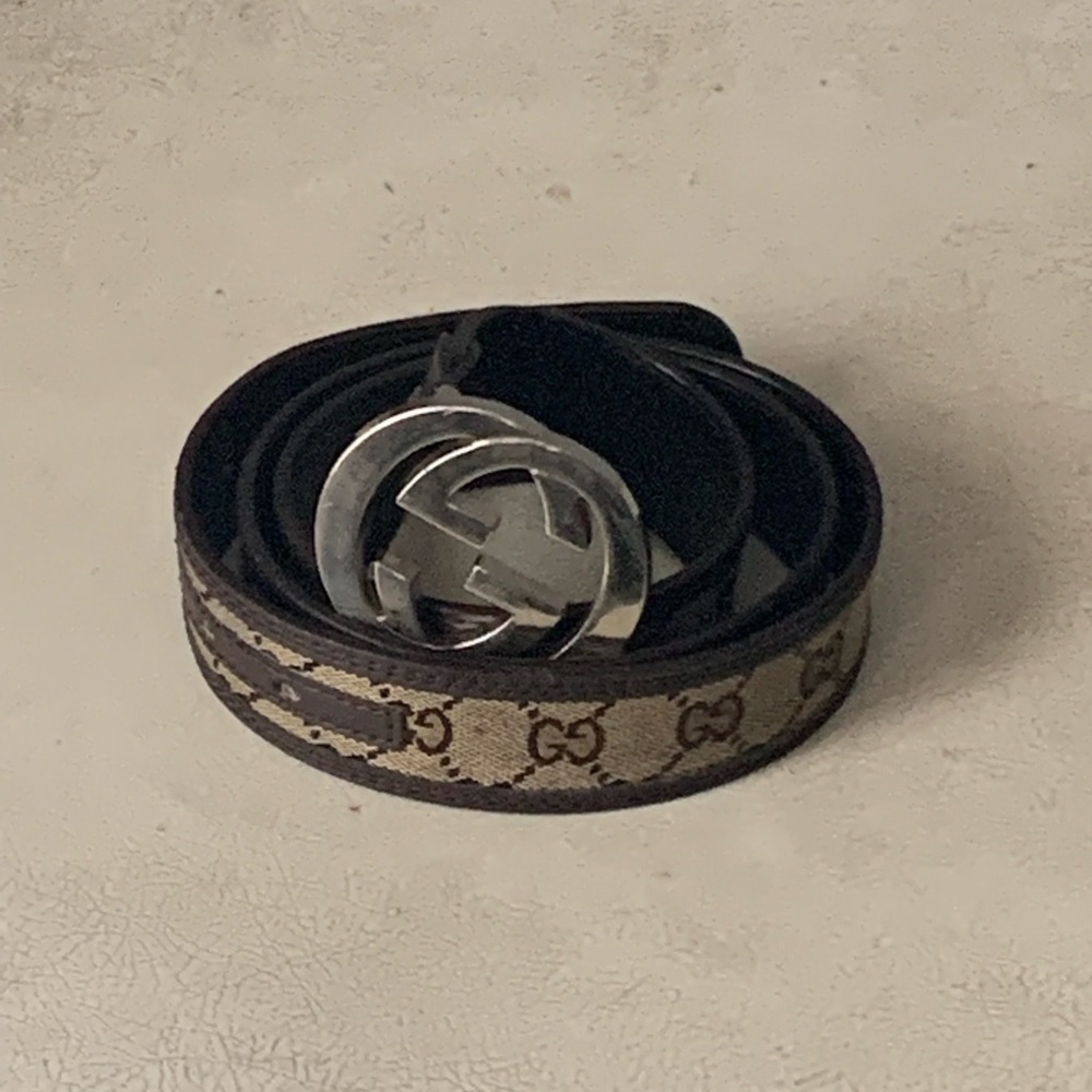 Gucci Belt (Golden Buckle)